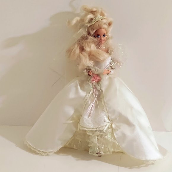 Barbie Doll in White Wedding Dress - Picture 1 of 7